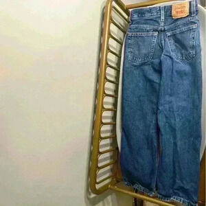 Vintage 90s Levi’s kids unisex 100% cotton relaxed fit denim blue jeans bottoms